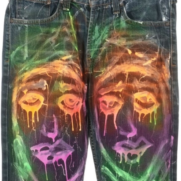 💙💙HOST PICK💙💙DESIGNER UNISEX IGNOZZI PAINTED JEANS - Picture 2 of 7